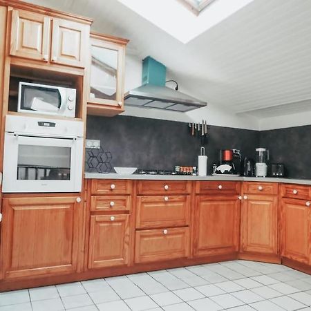 Appartement Avec Patio Saint Anne-dʼAuray Buitenkant foto