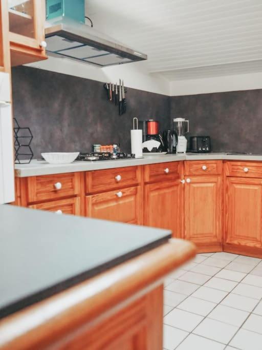 Appartement Avec Patio Saint Anne-dʼAuray Buitenkant foto