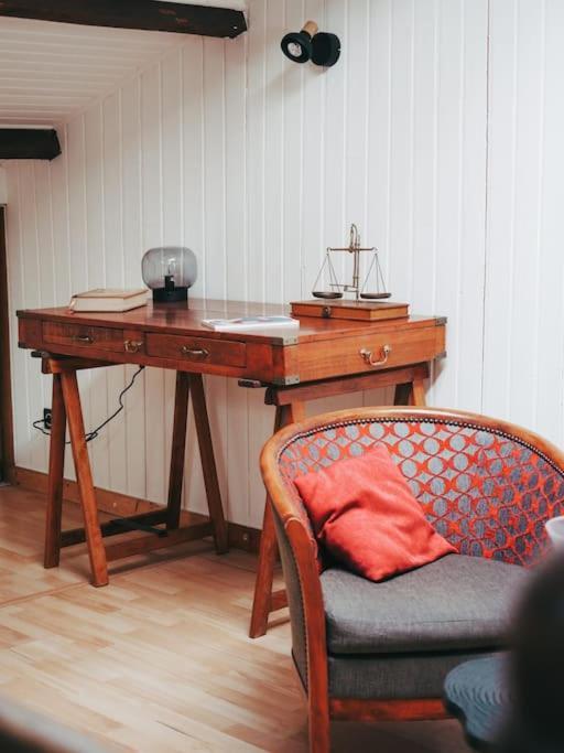 Appartement Avec Patio Saint Anne-dʼAuray Buitenkant foto